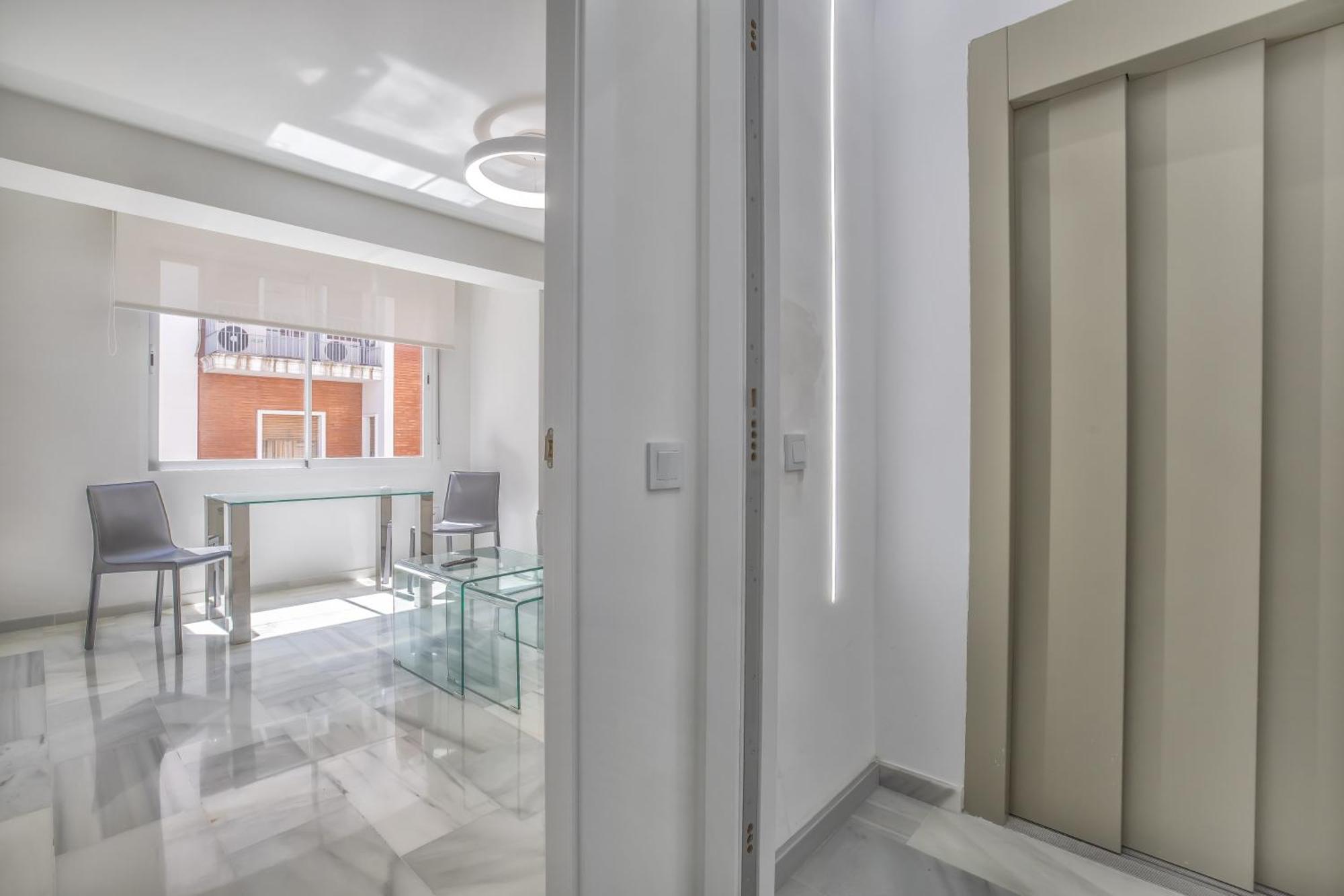 Apartamentos Haranas II & Parking コルドバ エクステリア 写真
