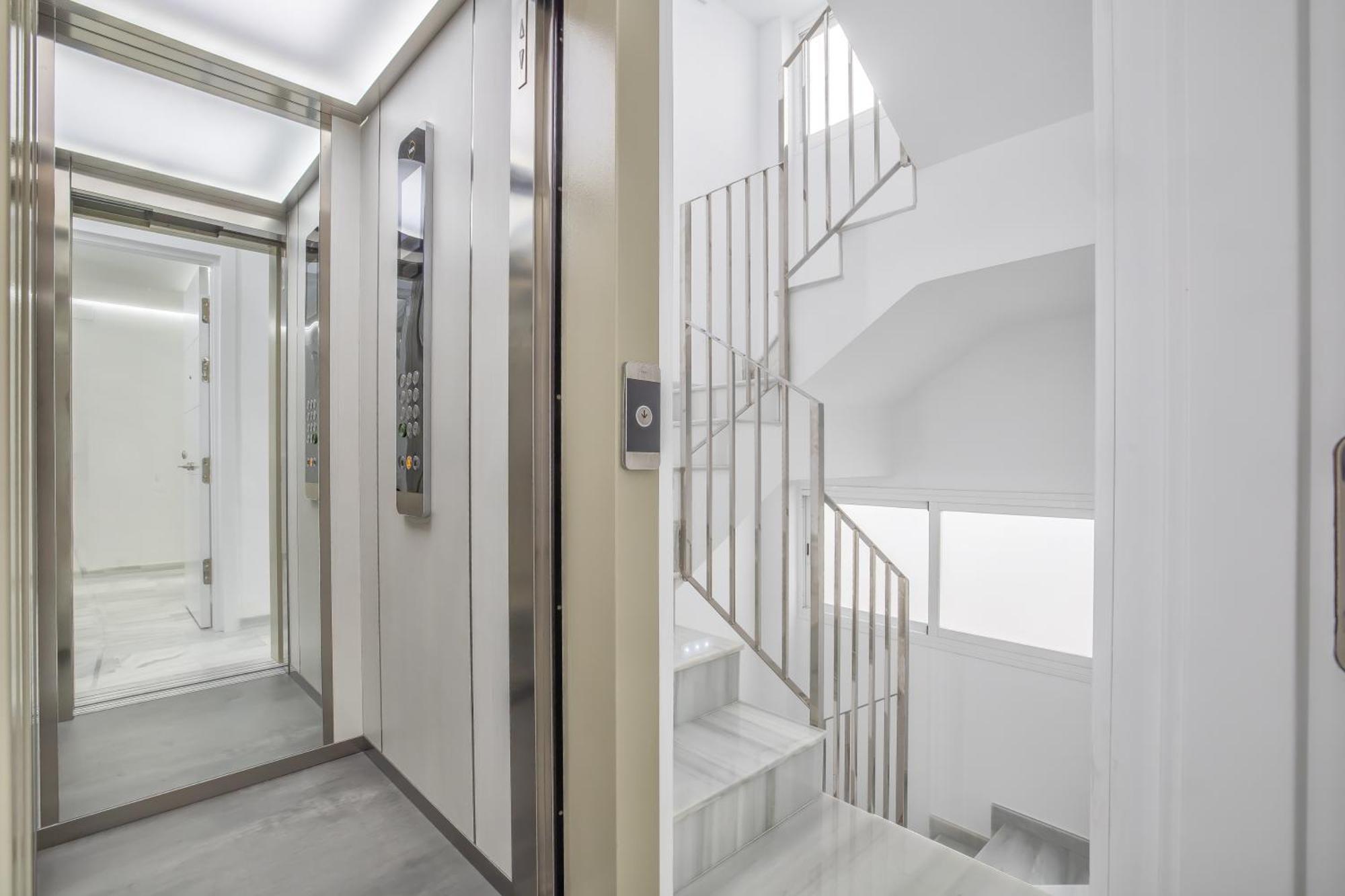 Apartamentos Haranas II & Parking コルドバ エクステリア 写真
