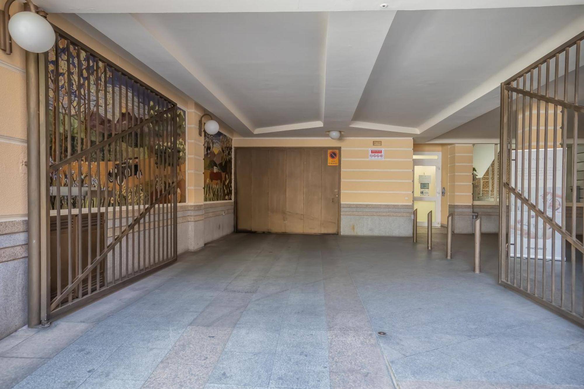 Apartamentos Haranas II & Parking コルドバ エクステリア 写真